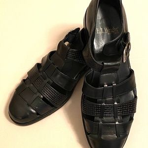 E.T. Wright Classic Fisherman Sandals